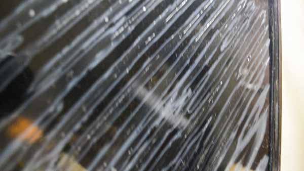 Memperbaiki layar LCD buram berkerut 